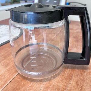 Cuisinart 12 cup replacement carafe.